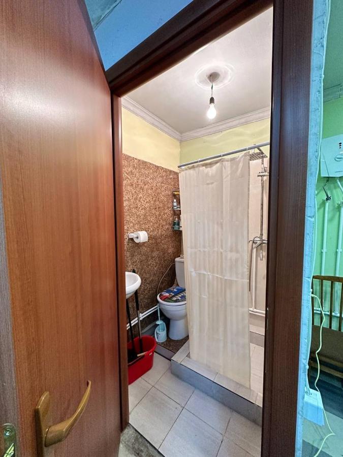 Апартаменты Vahe'S Family Guests House Ереван Экстерьер фото